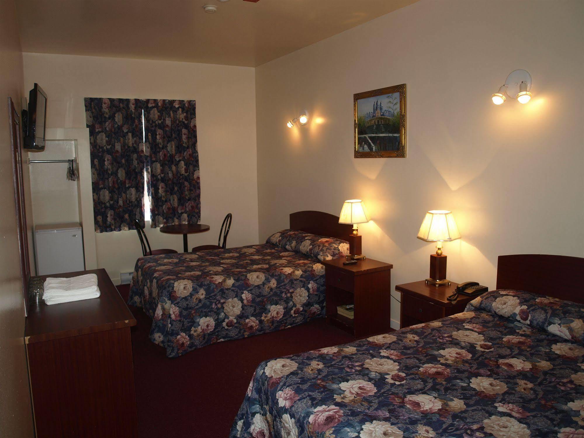 Quality Inn Centre-Ville Μόντρεαλ Εξωτερικό φωτογραφία