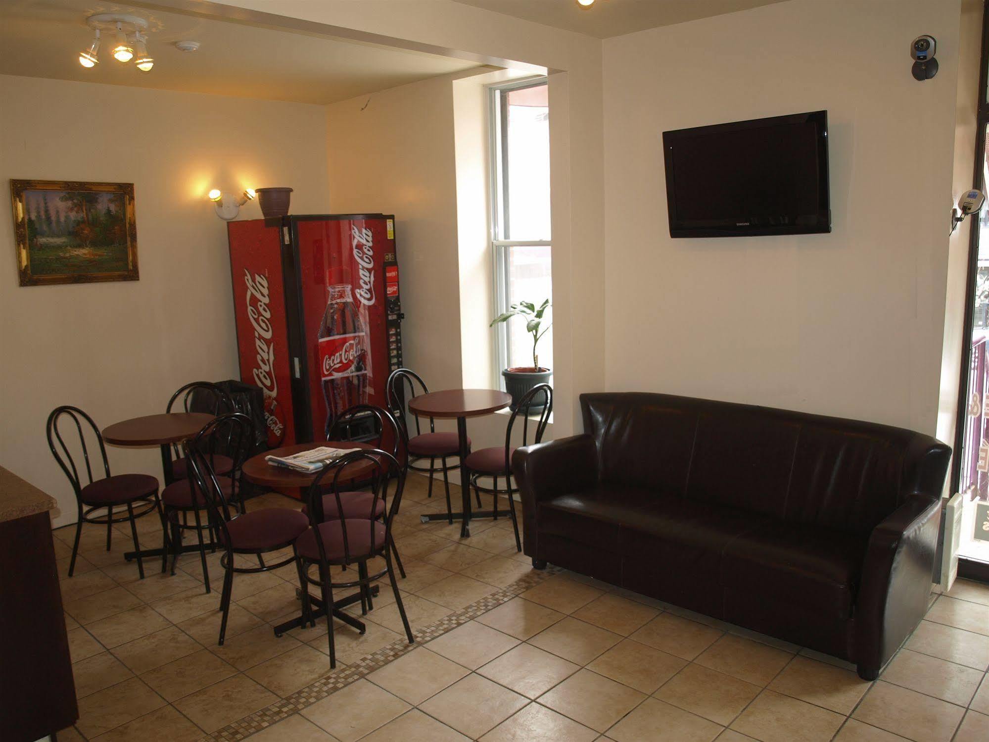 Quality Inn Centre-Ville Μόντρεαλ Εξωτερικό φωτογραφία