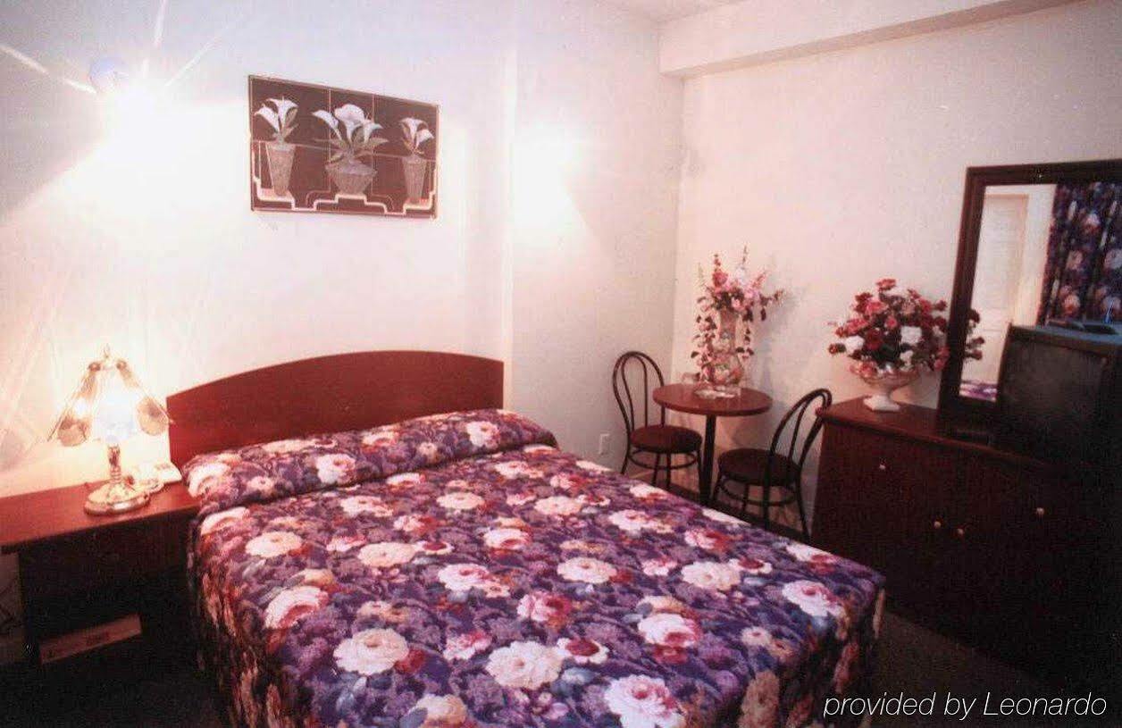 Quality Inn Centre-Ville Μόντρεαλ Εξωτερικό φωτογραφία